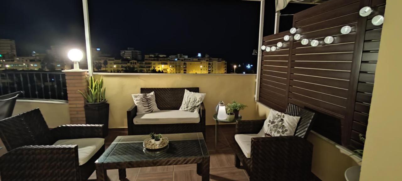 Apartamento Ático Olimpo con Piscina Torre Del Mar Exterior foto